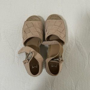 Marc Fisher Wedges 8.5